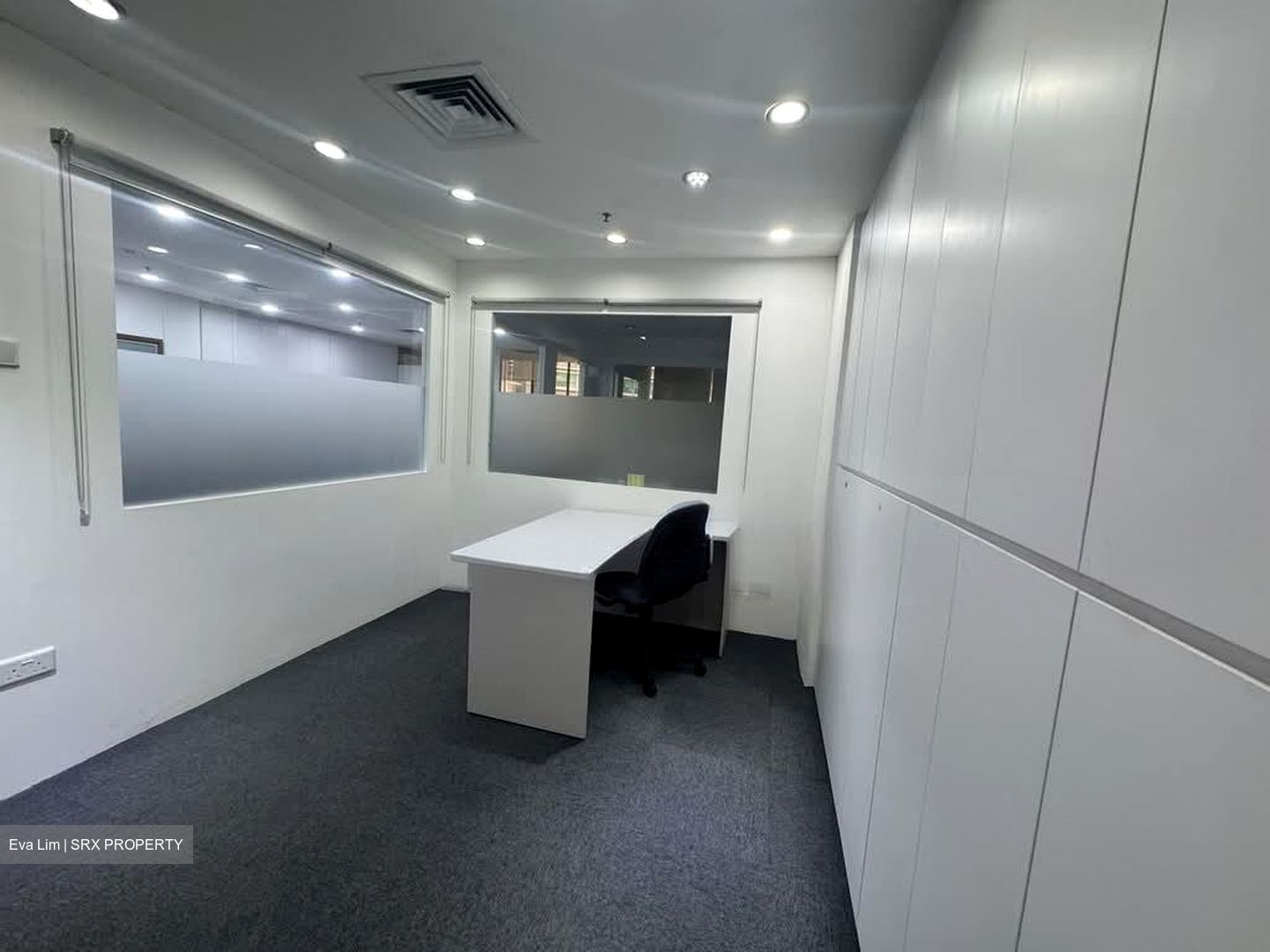International Plaza (D2), Office #568724831
